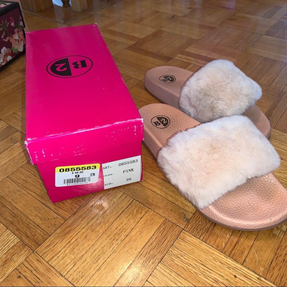 Pink Rabbit Fur Slides